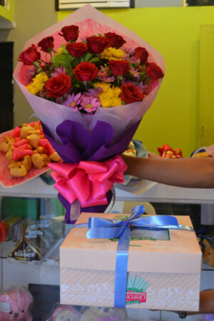 Gift Set - Bistro Rosario Cake + Flower Bouquet