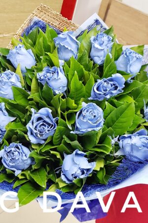 Blue Rose Bouquet 10