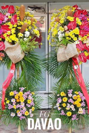 Twin Congratulations Flower Stand Set 4