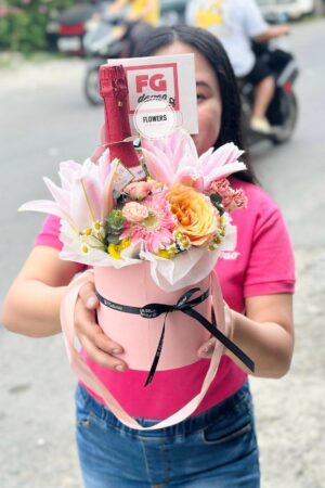 Flowers and Red Wine Fleur Box