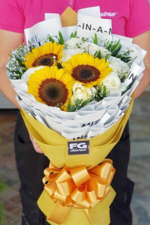 Sunflower Bouquet 18