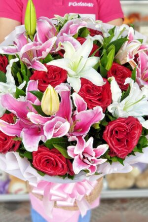 Ecuadorian Rose Bouquet 21