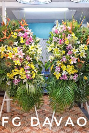 Twin Congratulations Flower Stand Set 5